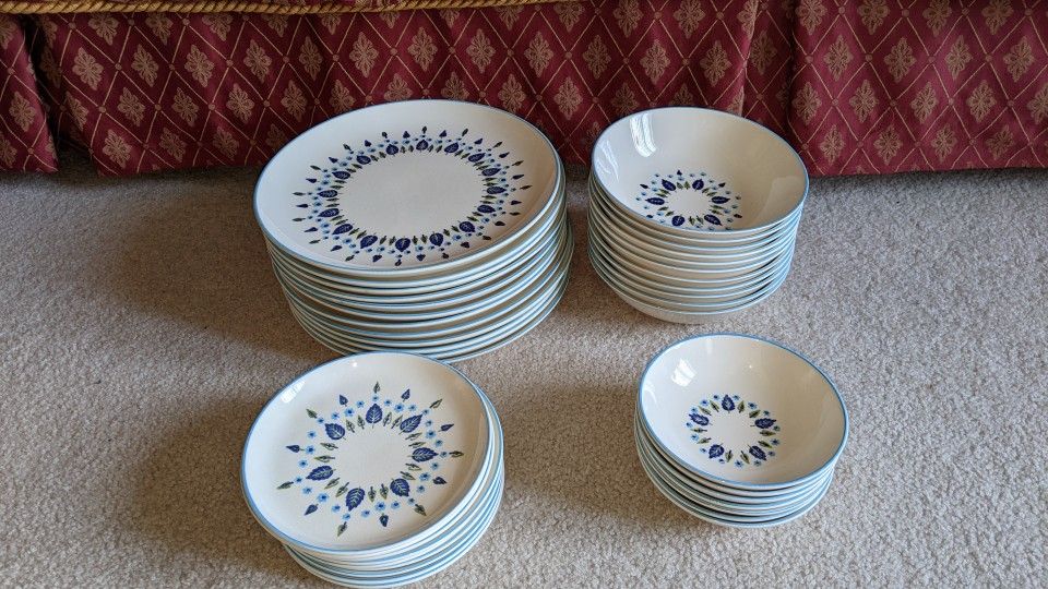 Vintage "Swiss Alpine" Dishes by Mar-Crest