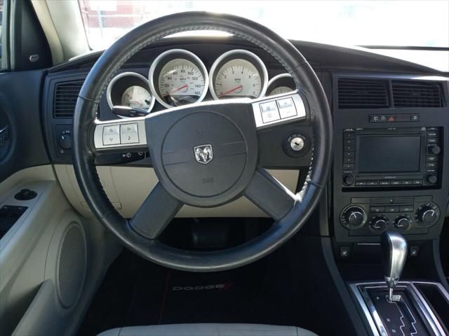 2005 Dodge Magnum