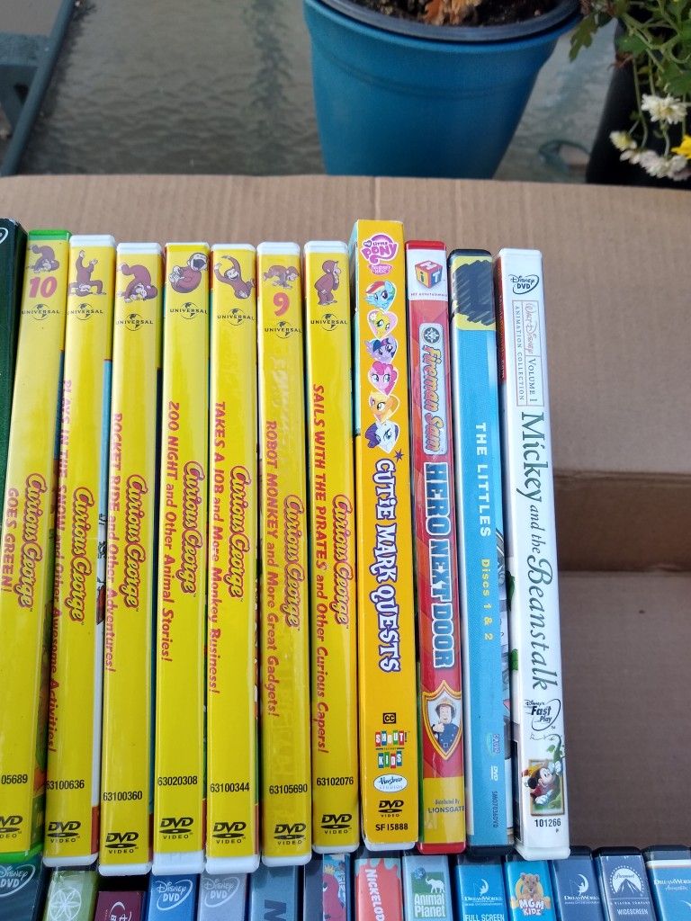 Big Box Of Awesome Children's Dvds