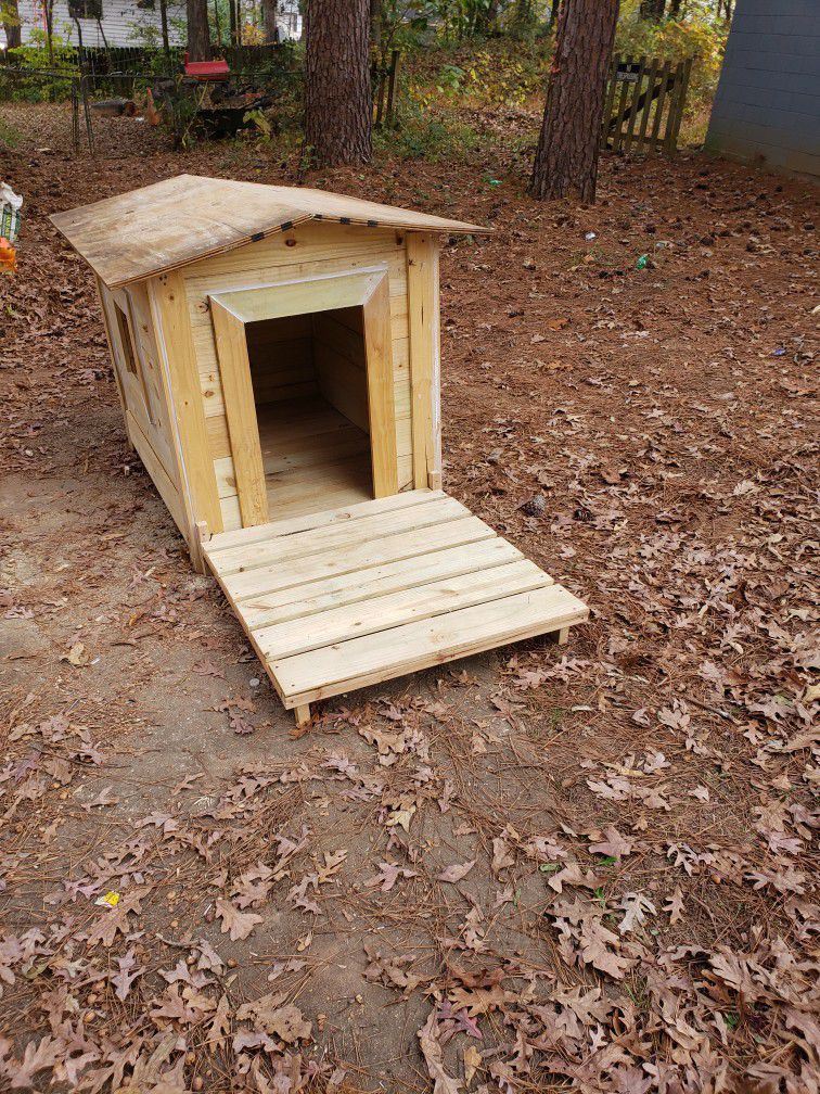 Custom Dog house 
