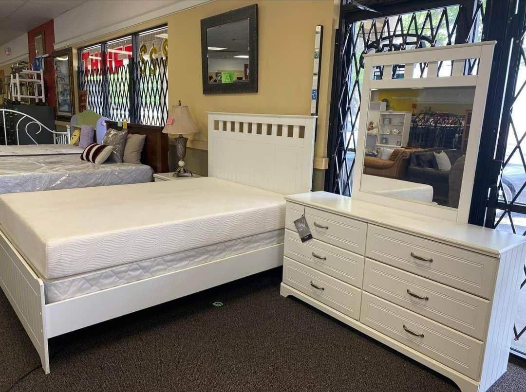 Best Deal - $39 Down👍Lulu White Youth Panel Bedroom Set