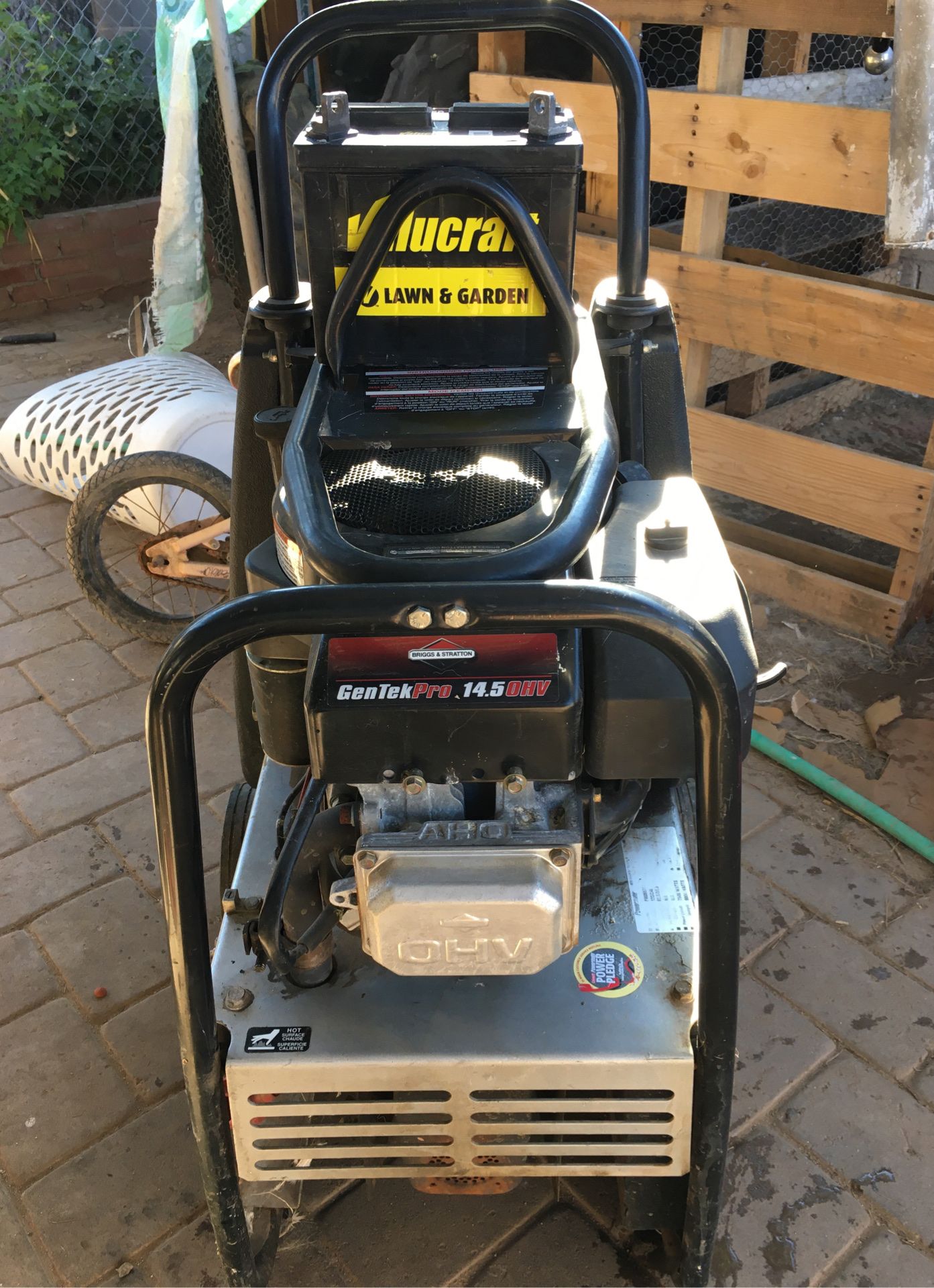 Coleman Vertex 7500 generator for Sale in Mesa, AZ - OfferUp