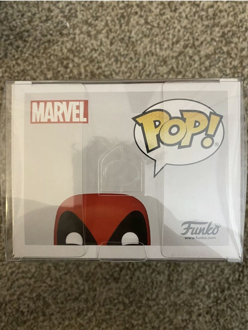 Funko Pop Deadpool With Teddy Bear Pants ECCC 2022 Shared Ex with Protector #754
