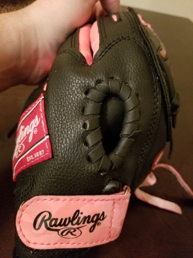 Rawlings "Girls Rule" Lightning Series Baseball Glove 9.5"/ LS95P