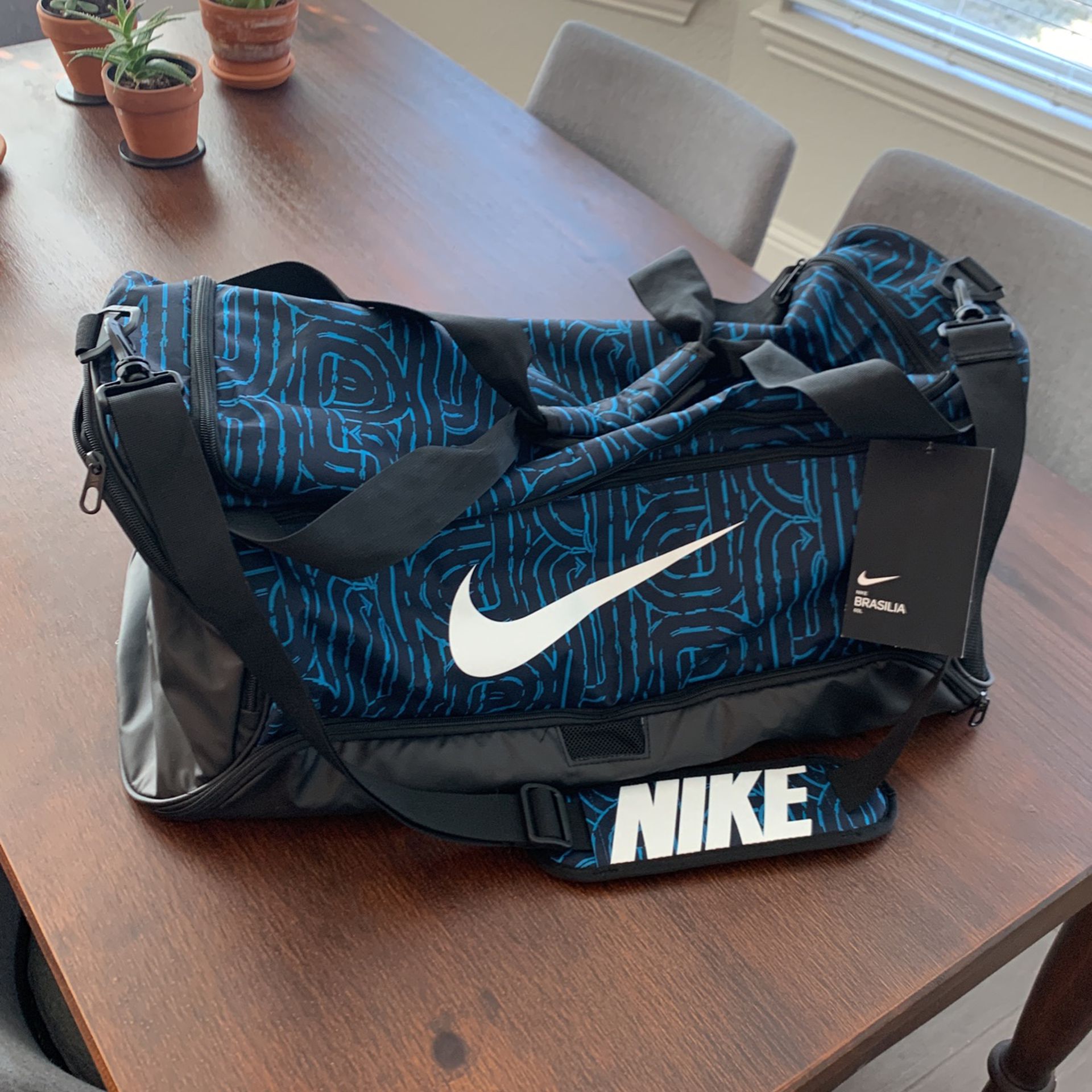 New - Nike Brasilia 60L Training Duffle Bag