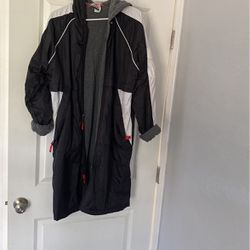TYR Parka For Swimmers  Thumbnail