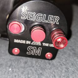 Seigler Sm Star Drag Thumbnail