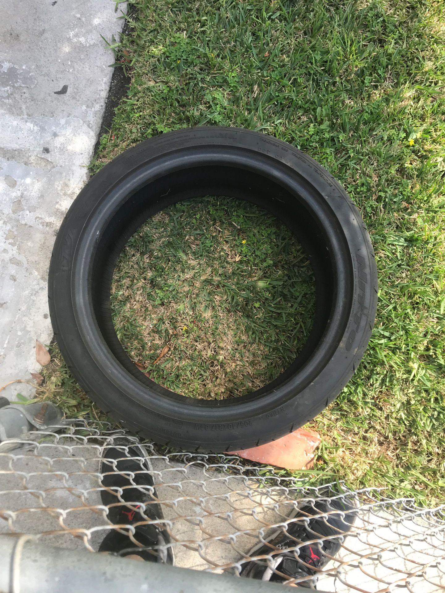 Nitto tire