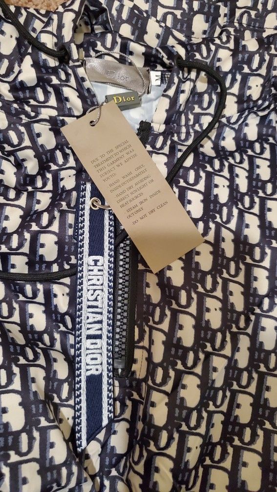 Windbreaker Dress Hoody