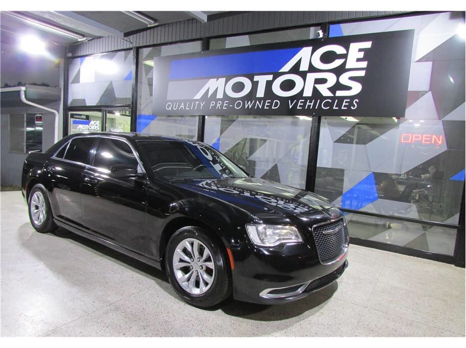 2015 Chrysler 300
