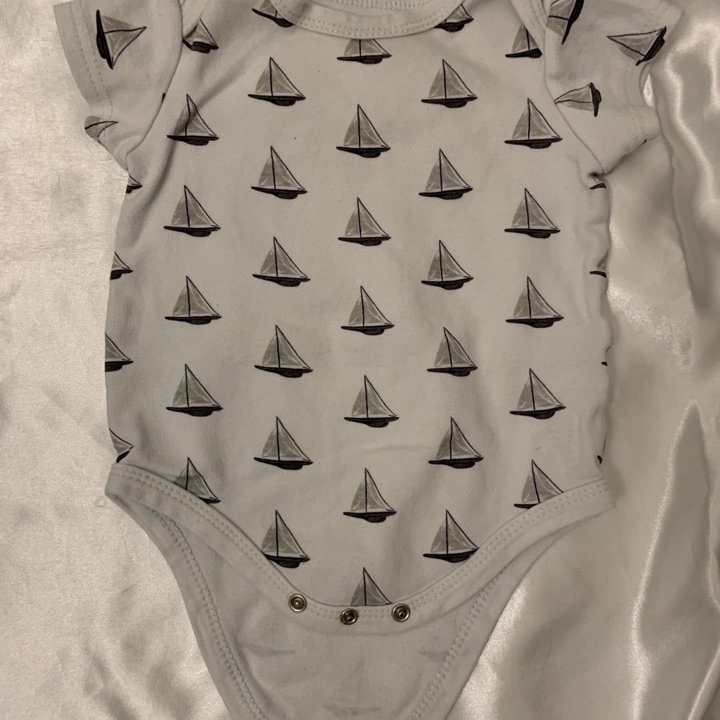 Onesies 9-12m