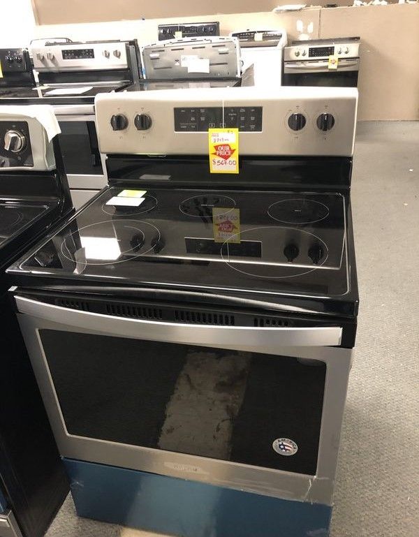 Whirlpool Electric Stove Appliance Liquidation SYK5 for Sale in