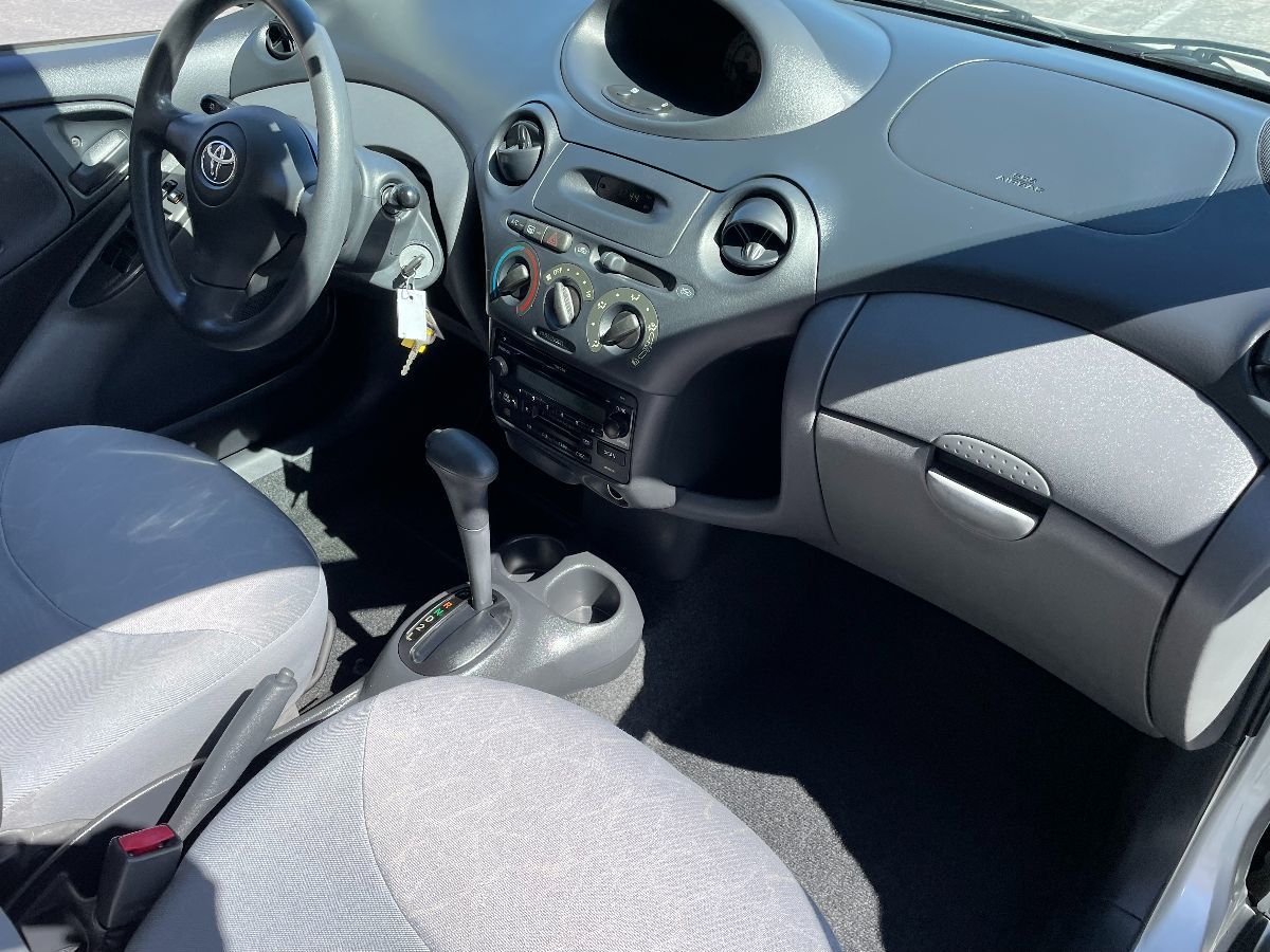 2005 Toyota Echo