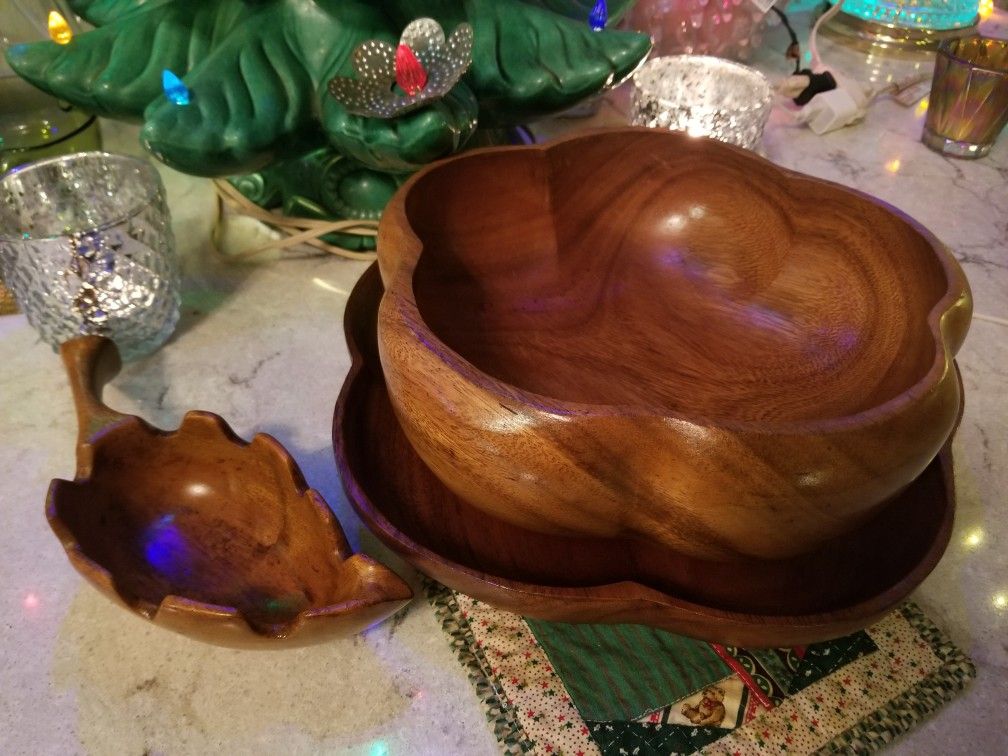 Wood bow, platter, and spoon rest