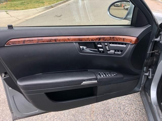2007 Mercedes-Benz S-Class