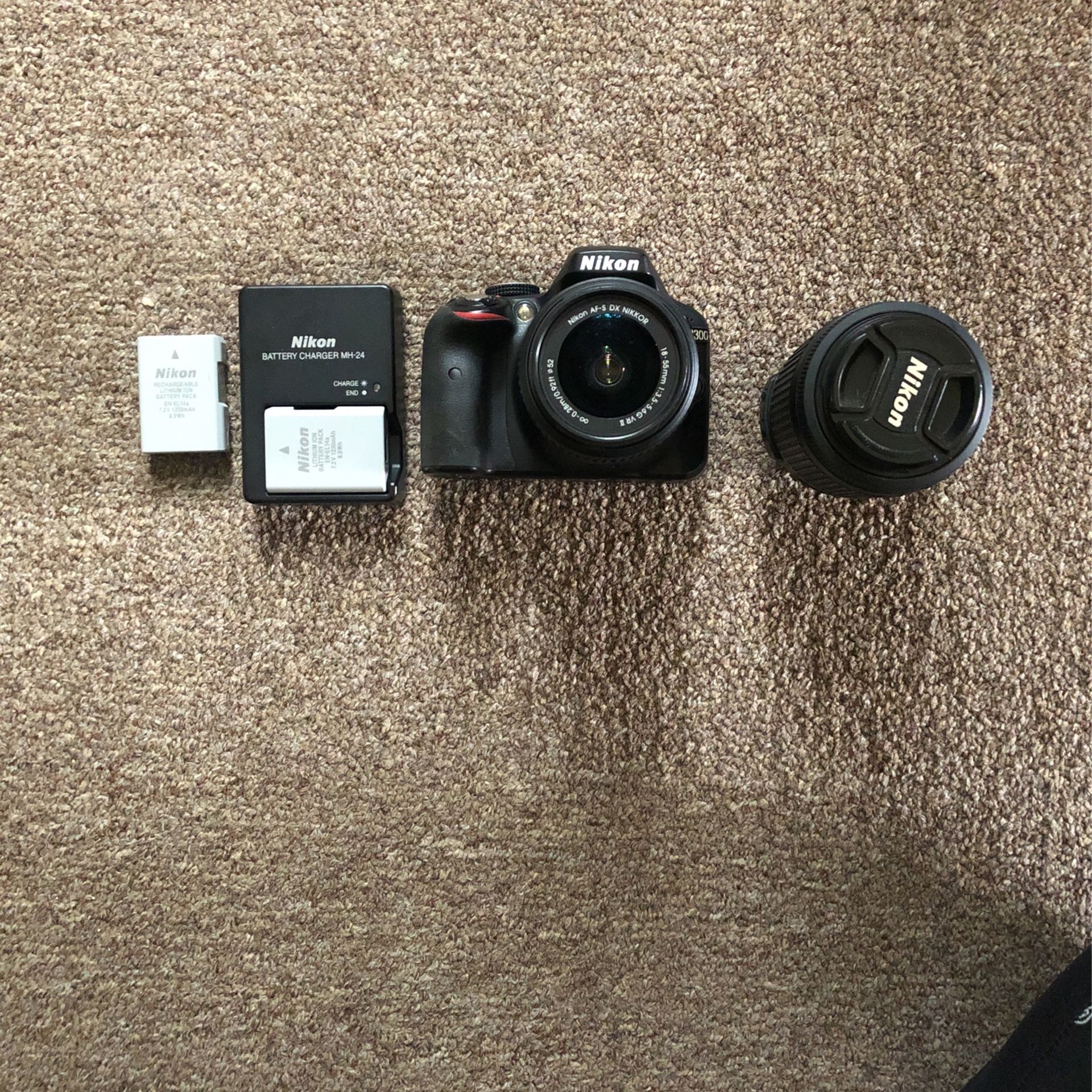 Nikon D3300 w/ Standard 18-55mm & Zoom 55-200mm