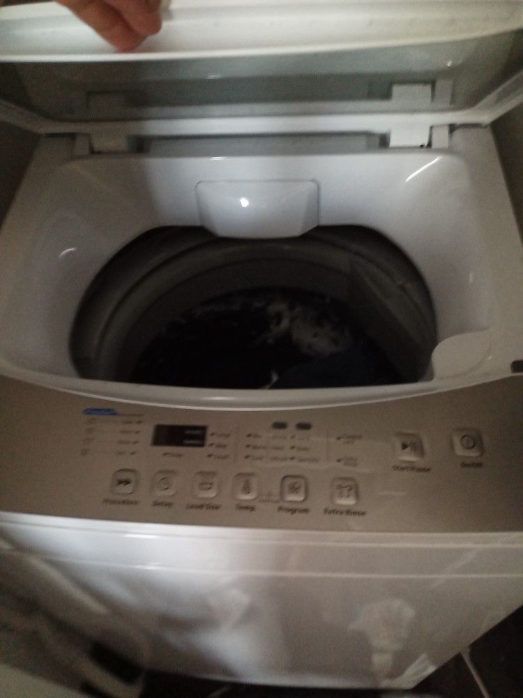 RCA Portable Washing Machine (Large Capacity)(Almost New)