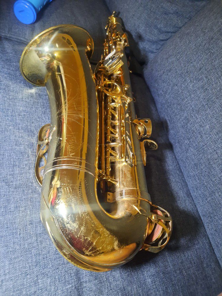 Etude Alto Saxophone (ONLY BODY)