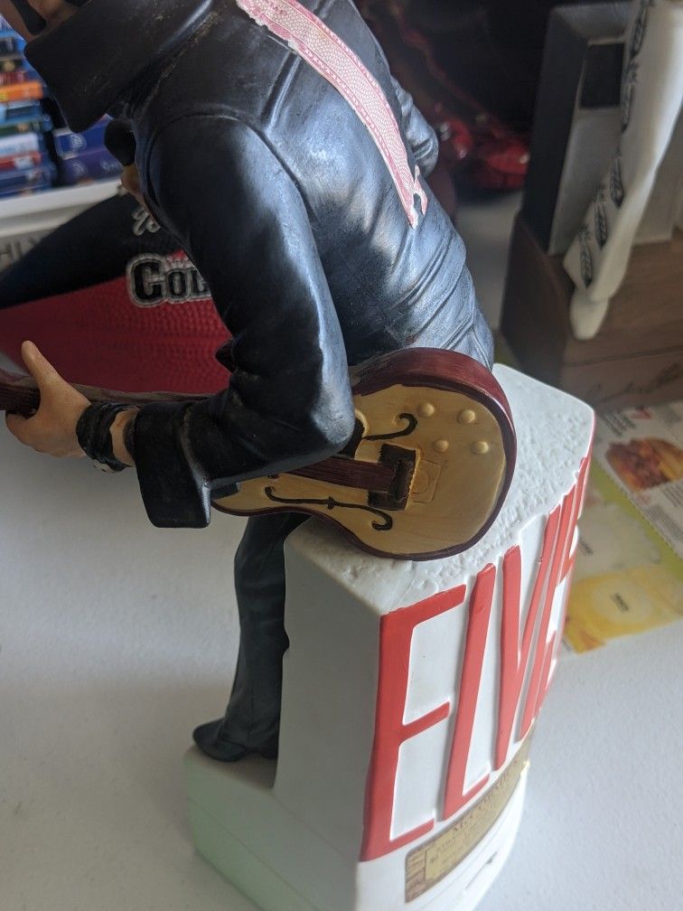 *Elvis* Music Box / Decanter πΆποΈπ¨βπ€π»π₯π€©π