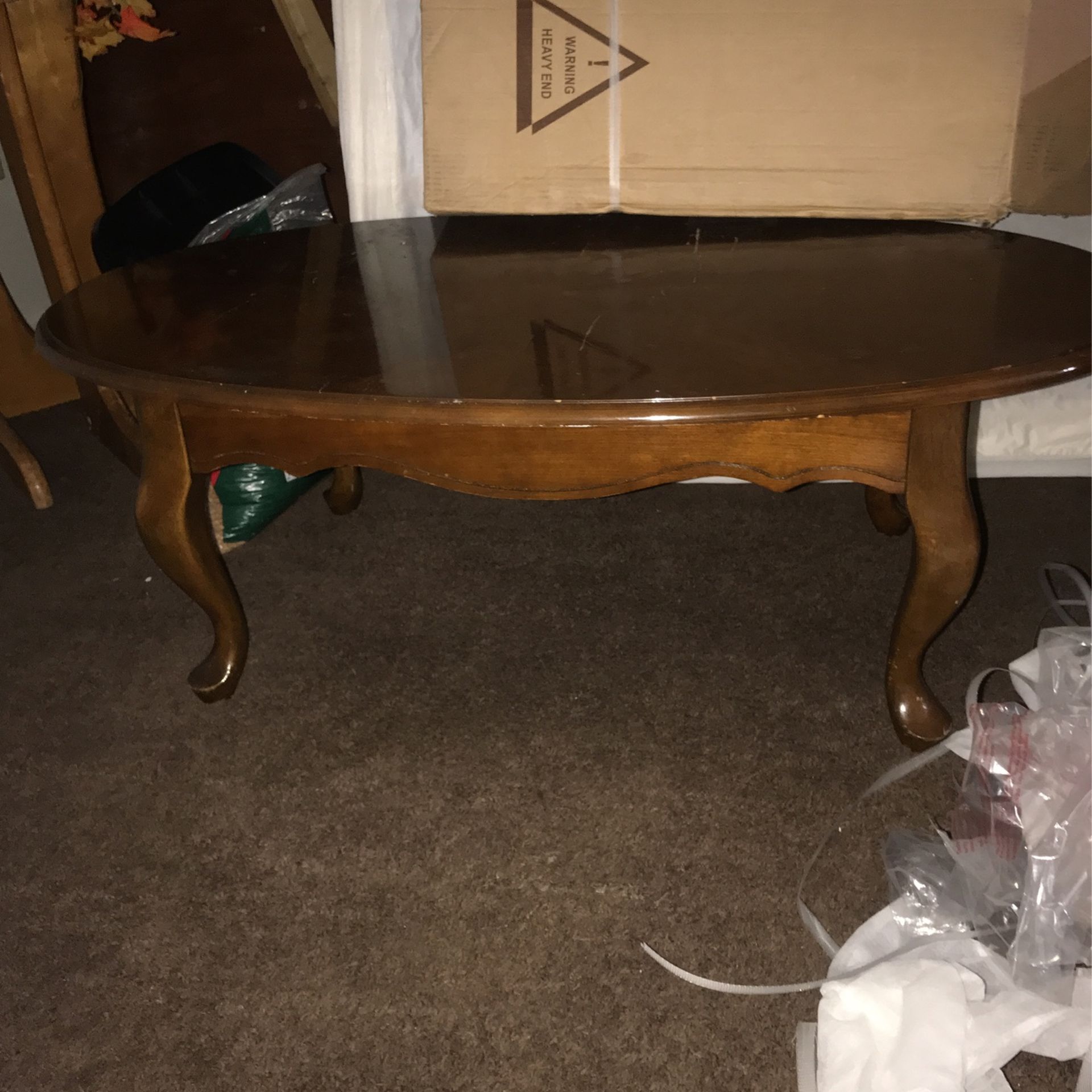 OVAL TABLE