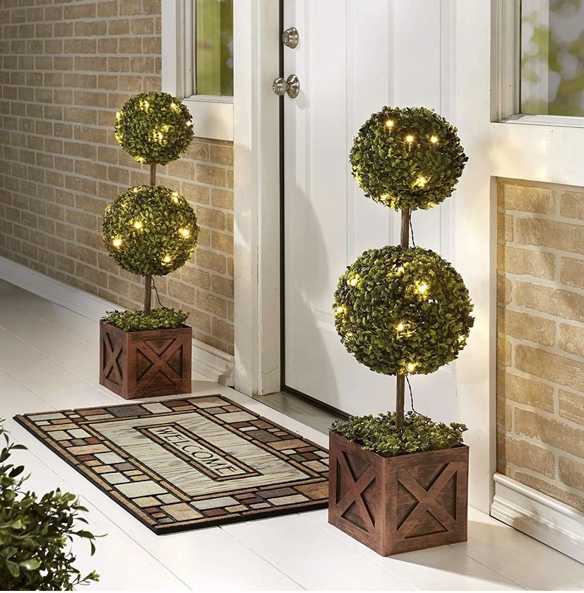 Topiaries Ball Wood-Look Planter with LED Lights