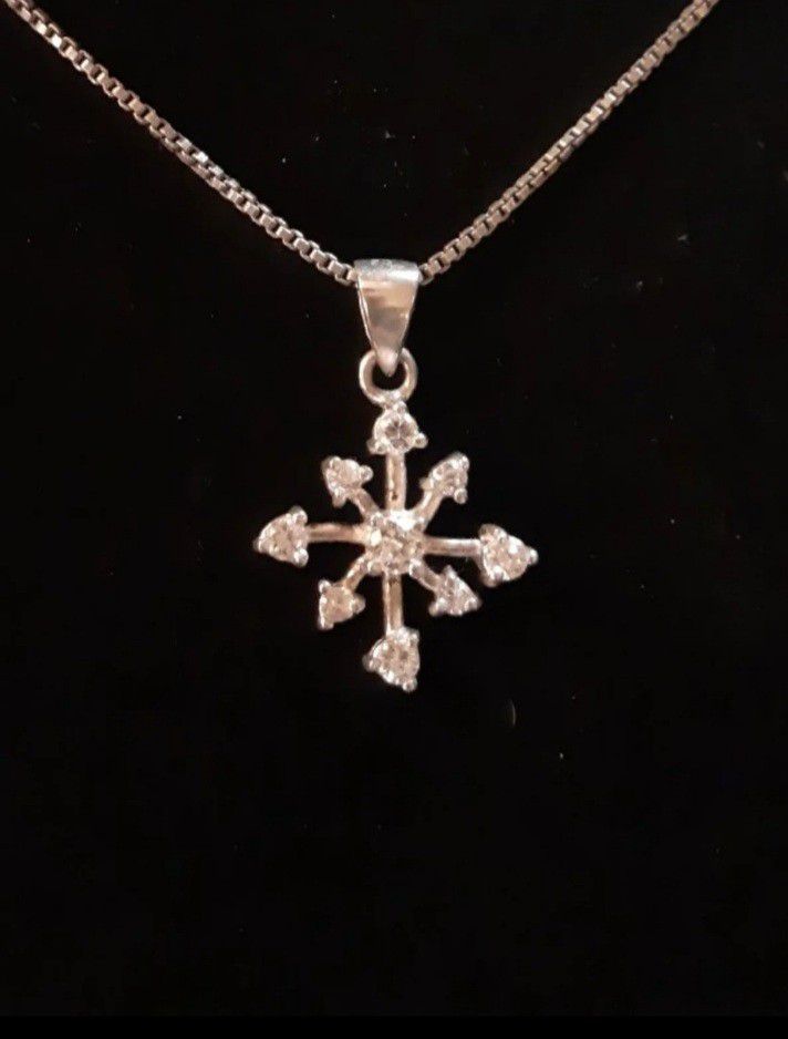 8 POINTED STAR of CHAOS STERLING CHARM w 925 Chain