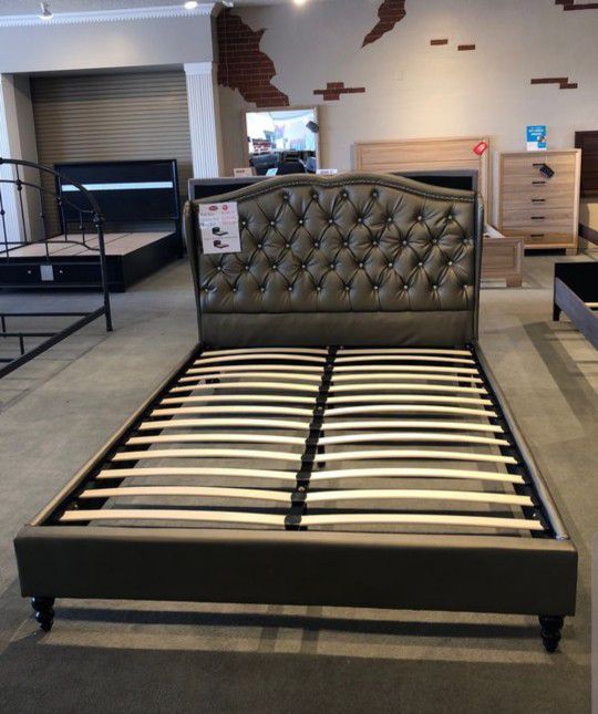 Brand New Full Size Silver Leather Platform Bed Frame (New In Box) 