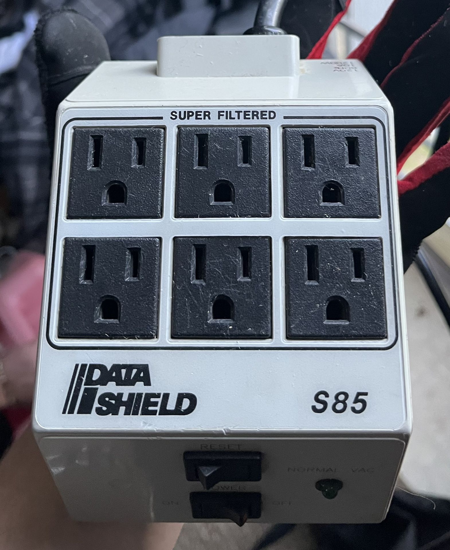 Data Shield Corded Wall Plug S.85