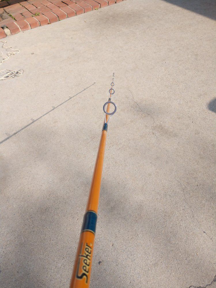 SEEKER Fishing Pole
