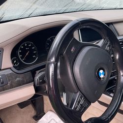 BMW 750I Thumbnail