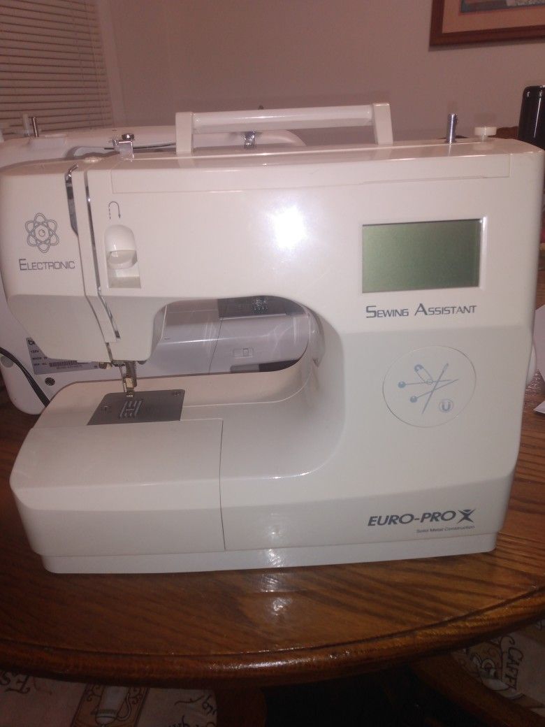 Ero Pro Sewing Assistant Computerized Embroidery Machine