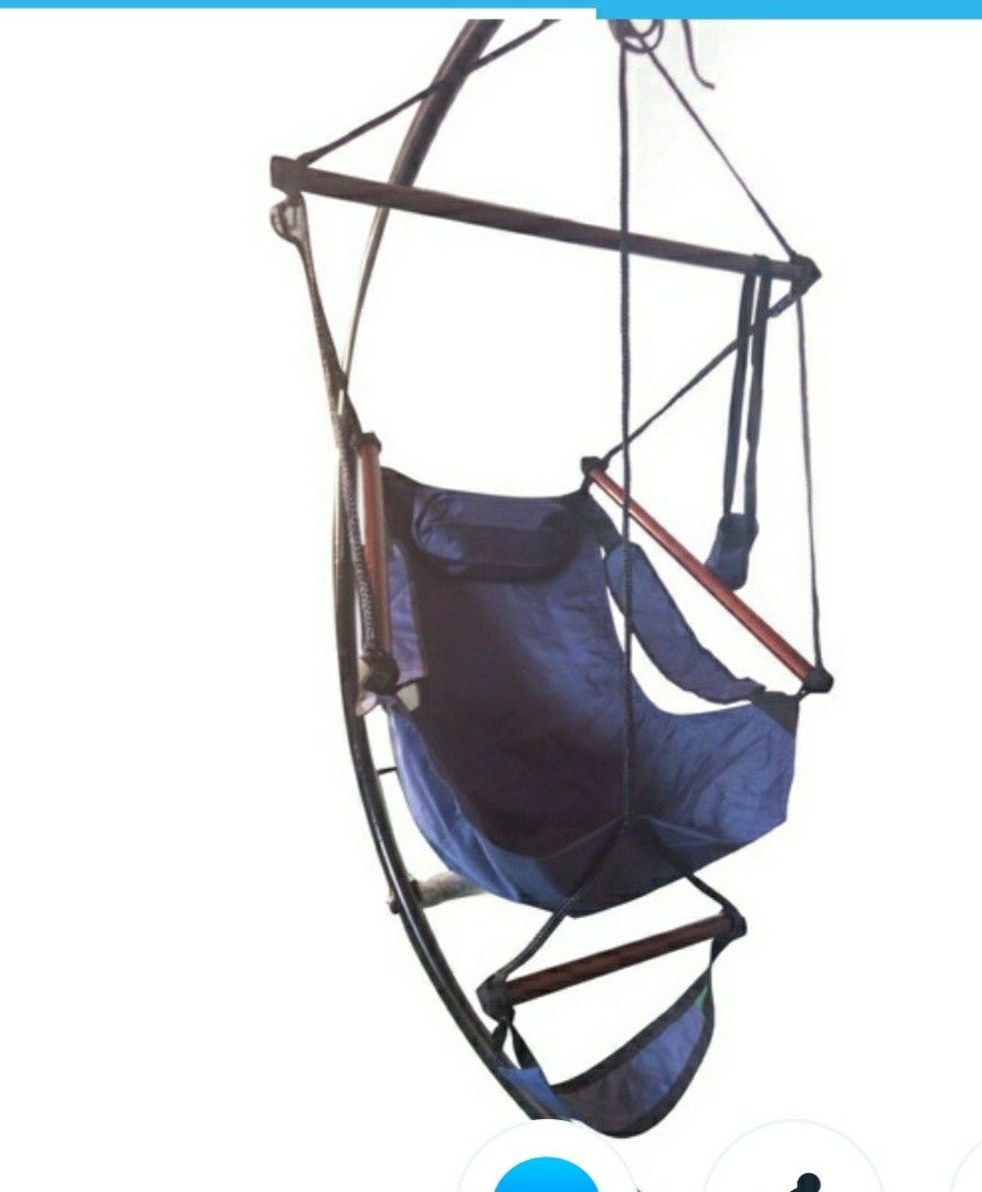 Hanging chair with foot rest