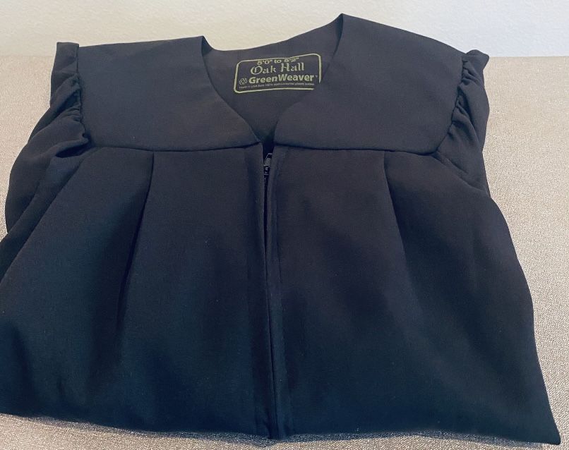 Harry Potter Oak Hall Greenweaver Graduation Gown
