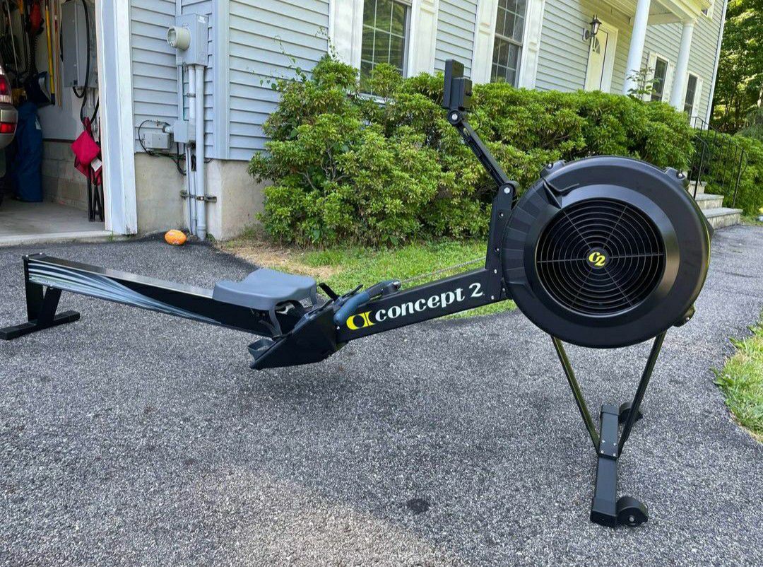 Concept 2 Model D W/ Pm5 Rower 
