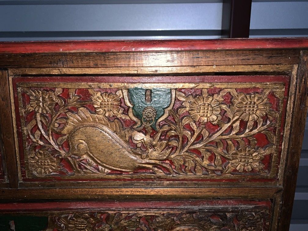 Old 3 Drawer Dresser/chest Thing