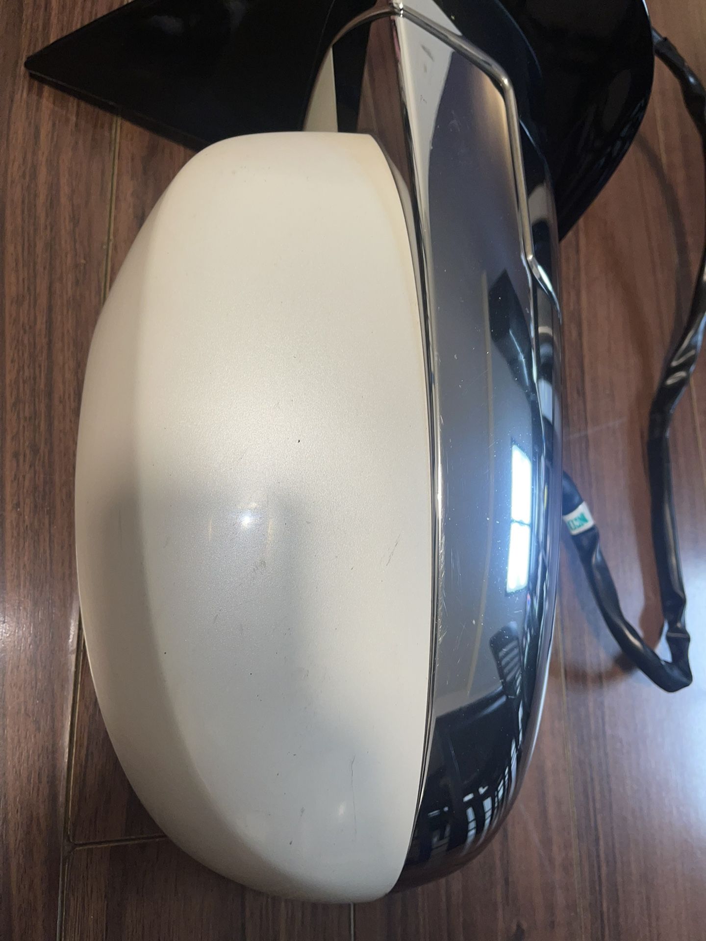 Escalade Mirror