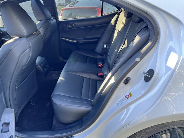 2014 Lexus IS