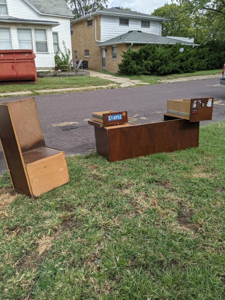 Desk