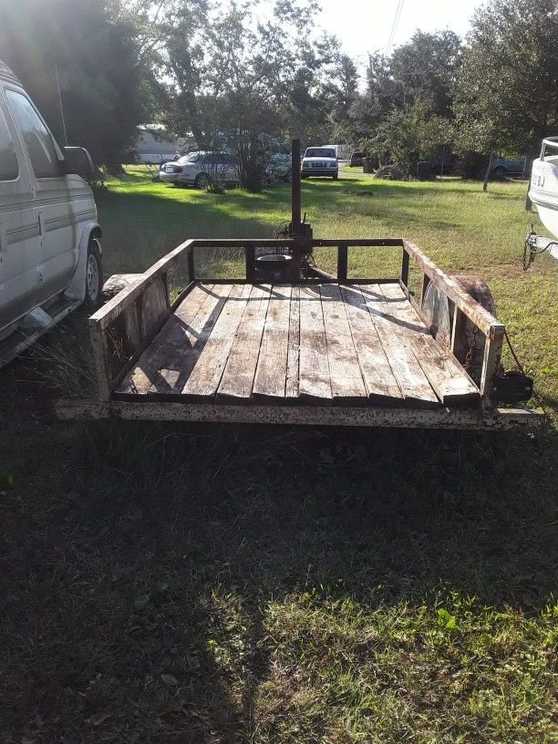 UTILITY TRAILER 5'x8'