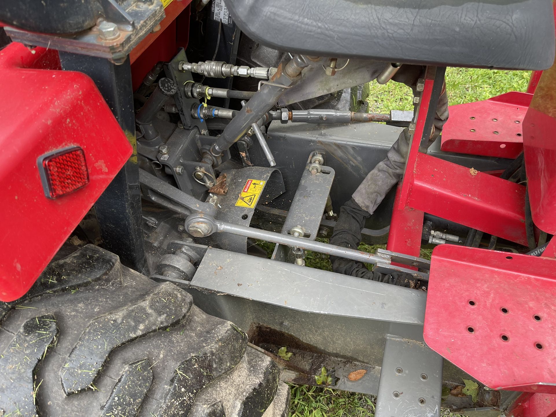 Tractor /backhoe