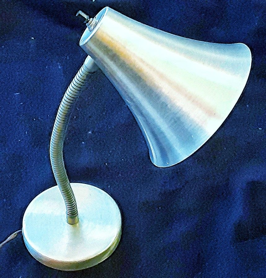 Mid Century Modern Spun aluminum Desk Lamp RUSSEL WRIGHT ERA