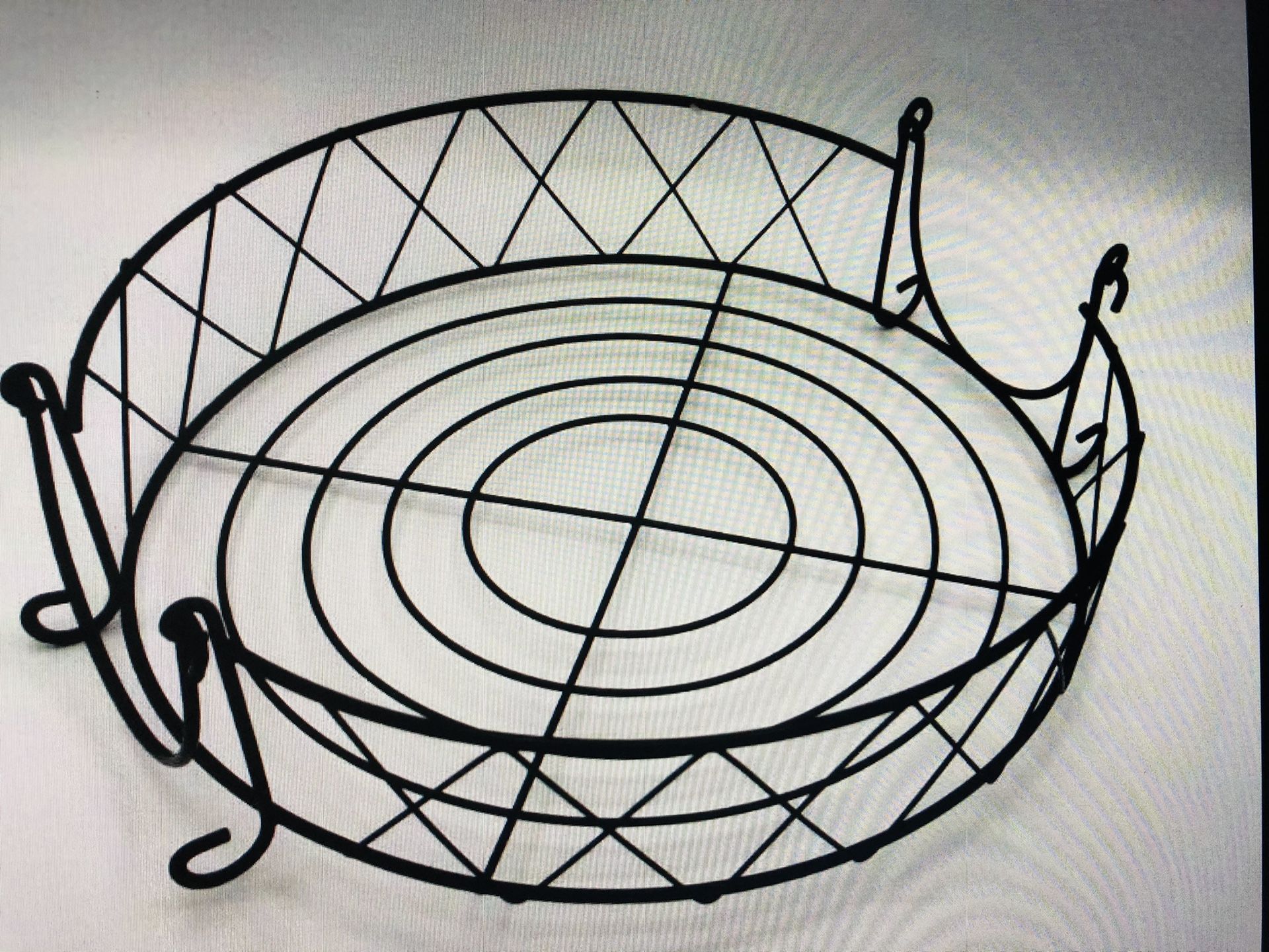 Temptations Old World 3 Qt. Round Baker w/5 Ramekins