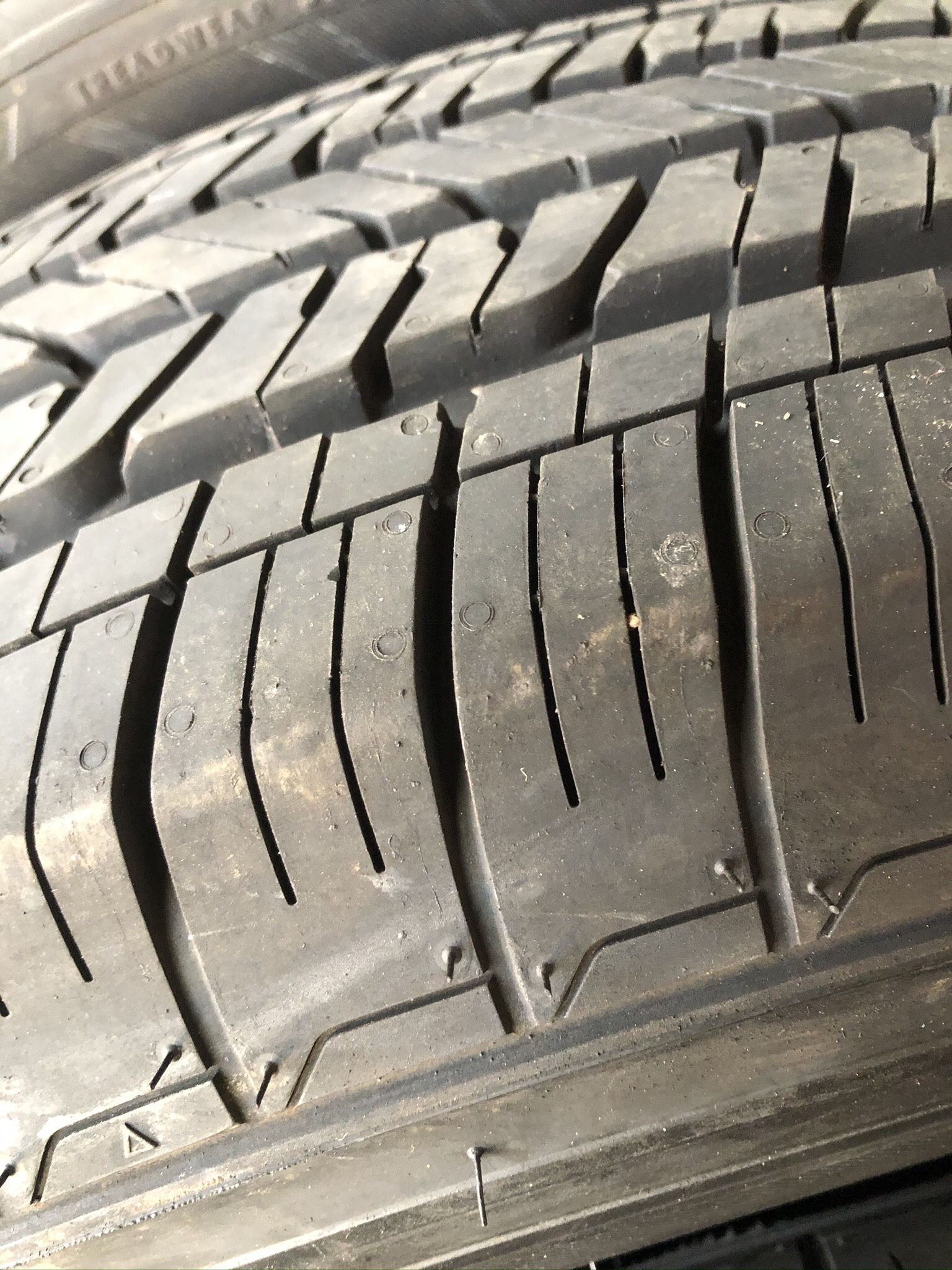 Bridgestone Dueler HT 245/75/17 year 2021