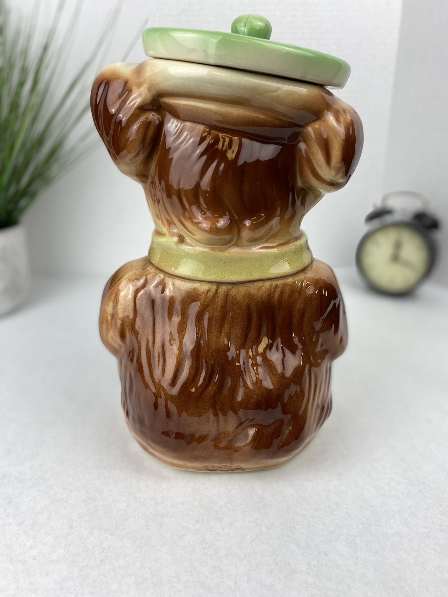 Vintage Teddy Bear Cookie Jar 🧸