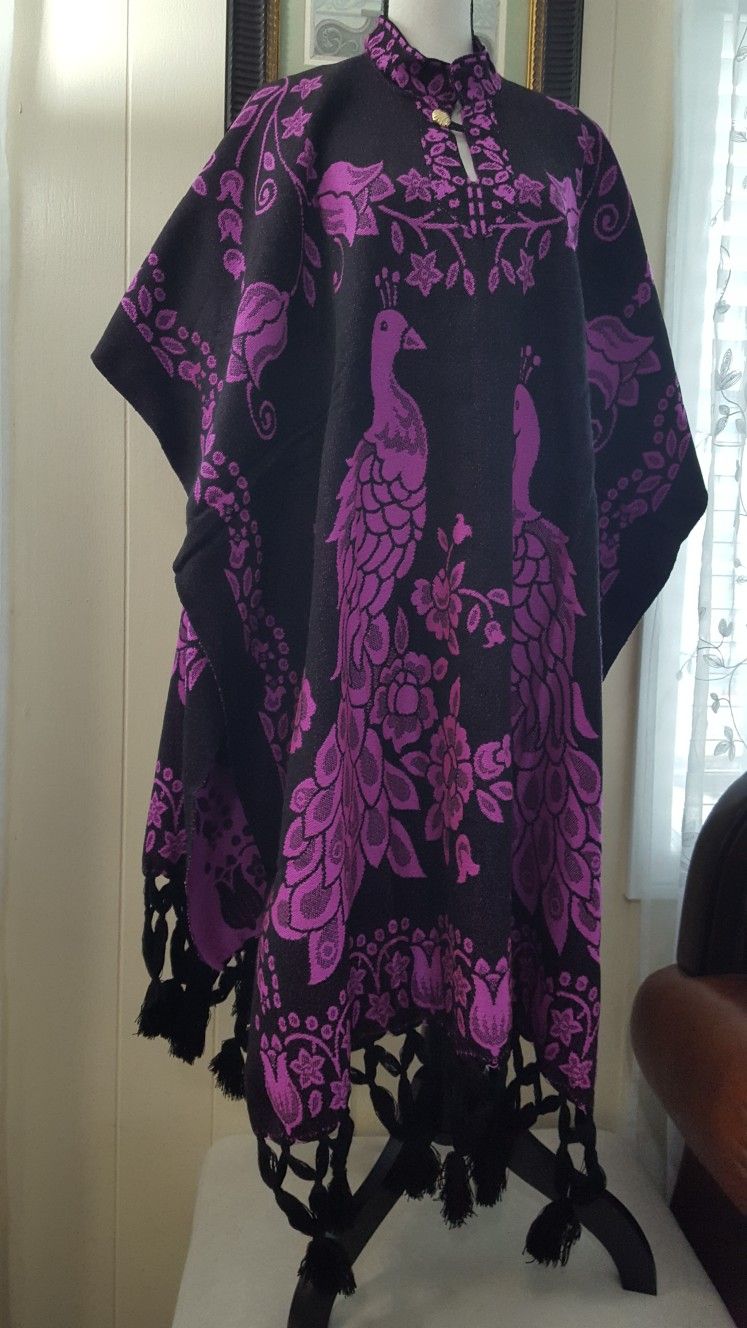 MEXICAN WOVEN PONCHO, GABAN