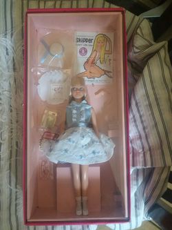 Blonde Skipper as Barbie Gold Label Collection Thumbnail
