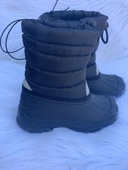 Snow boots for kids sizes 9,10,11,12,13,1,2,3,4 kids sizes Thumbnail