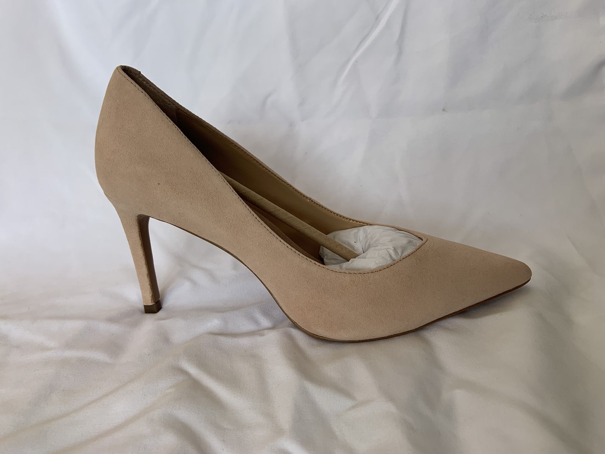Banana Republic Pumps Size 7.5 (Never Worn)