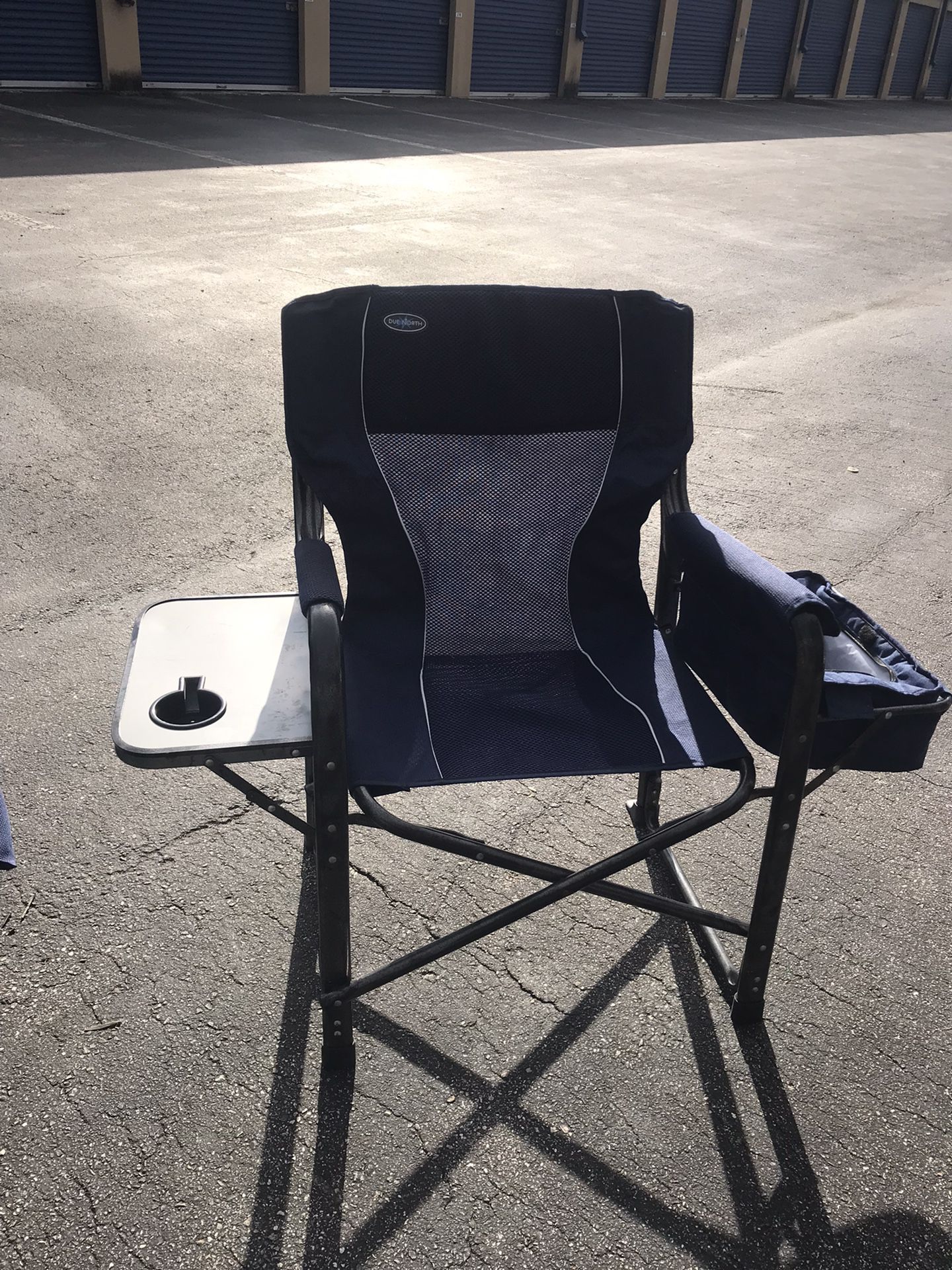 DUE NORTH Powder Coated Folding Camping Chairs, Heavy Duty with side table cup holder and cooler