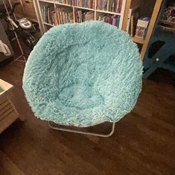 Moon Chair  Thumbnail